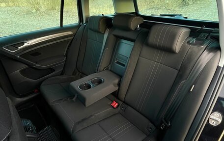 Volkswagen Golf VII, 2019 год, 2 180 000 рублей, 27 фотография