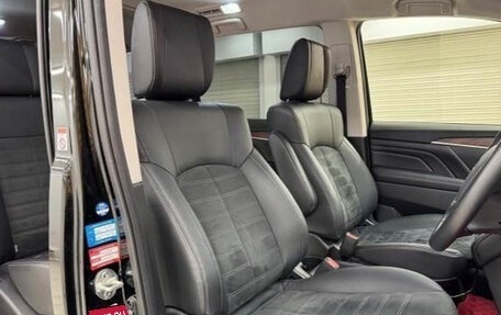 Mitsubishi Delica D:5 I, 2022 год, 2 845 000 рублей, 7 фотография