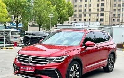 Volkswagen Tiguan II, 2022 год, 3 240 000 рублей, 1 фотография