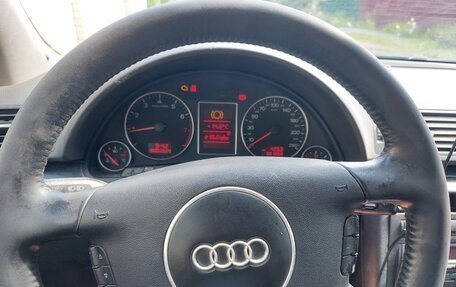 Audi A4, 2001 год, 310 000 рублей, 12 фотография