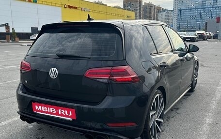 Volkswagen Golf R VII, 2018 год, 3 100 000 рублей, 2 фотография