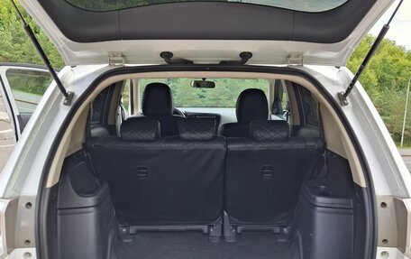 Mitsubishi Outlander III рестайлинг 3, 2012 год, 1 820 000 рублей, 2 фотография