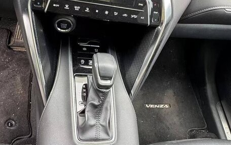 Toyota Venza, 2022 год, 3 380 000 рублей, 12 фотография