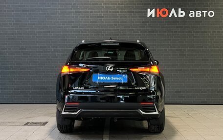 Lexus NX I, 2018 год, 3 265 000 рублей, 6 фотография