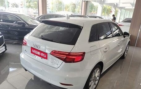 Audi A3, 2019 год, 1 896 000 рублей, 4 фотография