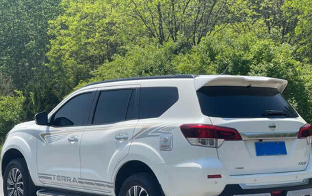 Nissan Terra, 2022 год, 2 740 000 рублей, 6 фотография