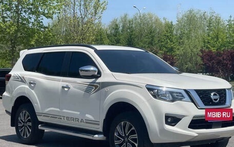 Nissan Terra, 2022 год, 2 740 000 рублей, 3 фотография
