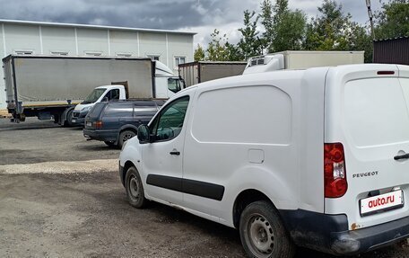 Peugeot Partner II рестайлинг 2, 2009 год, 400 000 рублей, 4 фотография