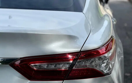 Toyota Camry, 2022 год, 2 200 000 рублей, 13 фотография