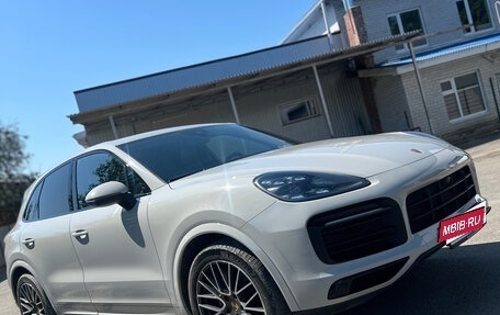 Porsche Cayenne III, 2020 год, 9 500 000 рублей, 2 фотография