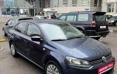 Volkswagen Polo VI (EU Market), 2015 год, 990 000 рублей, 2 фотография