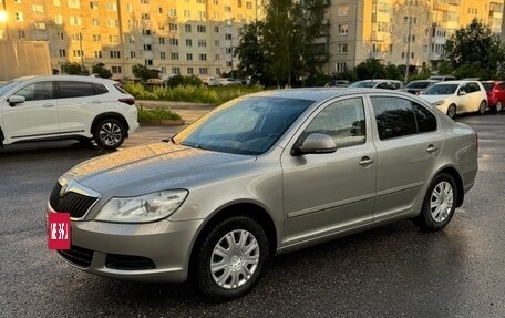 Skoda Octavia, 2012 год, 799 000 рублей, 2 фотография