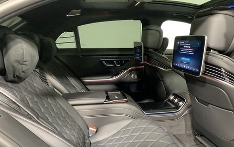 Mercedes-Benz S-Класс, 2024 год, 27 100 000 рублей, 31 фотография
