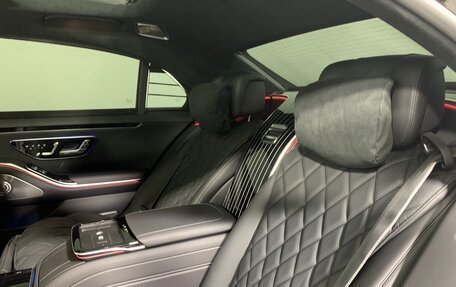Mercedes-Benz S-Класс, 2024 год, 27 100 000 рублей, 34 фотография