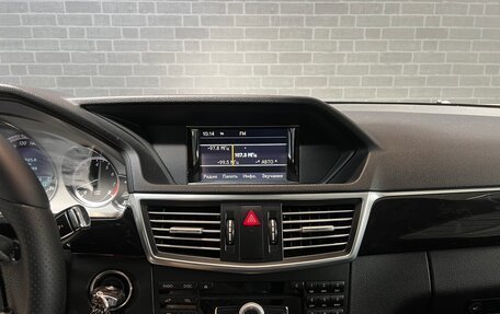 Mercedes-Benz E-Класс, 2011 год, 1 750 000 рублей, 13 фотография