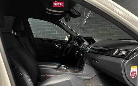 Mercedes-Benz E-Класс, 2011 год, 1 750 000 рублей, 11 фотография