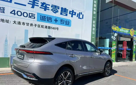 Toyota Venza, 2022 год, 2 550 000 рублей, 5 фотография