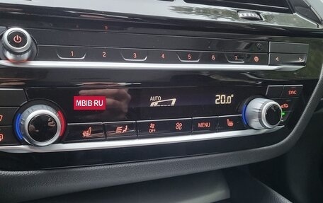 BMW 5 серия, 2019 год, 1 990 000 рублей, 15 фотография