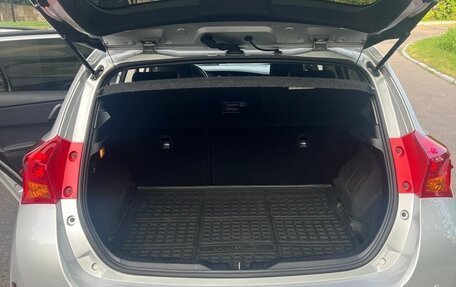 Toyota Auris II, 2013 год, 1 400 000 рублей, 4 фотография