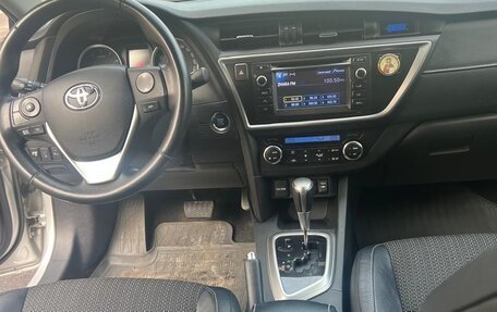 Toyota Auris II, 2013 год, 1 400 000 рублей, 6 фотография