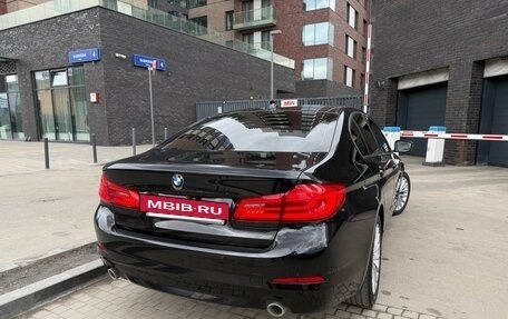 BMW 5 серия, 2017 год, 3 075 550 рублей, 2 фотография