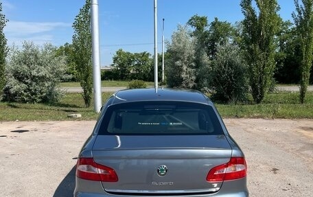 Skoda Superb III рестайлинг, 2013 год, 1 200 000 рублей, 2 фотография