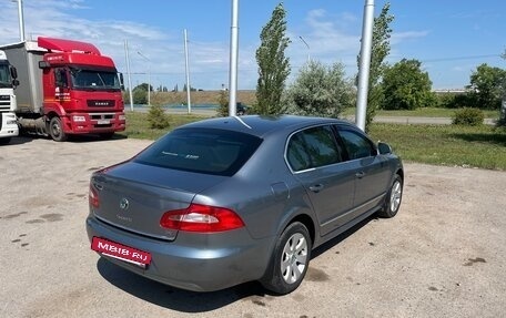 Skoda Superb III рестайлинг, 2013 год, 1 200 000 рублей, 3 фотография