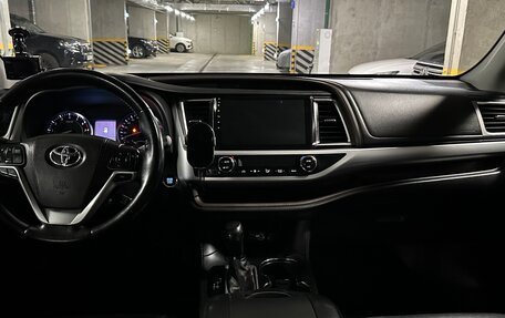 Toyota Highlander III, 2014 год, 2 500 000 рублей, 12 фотография