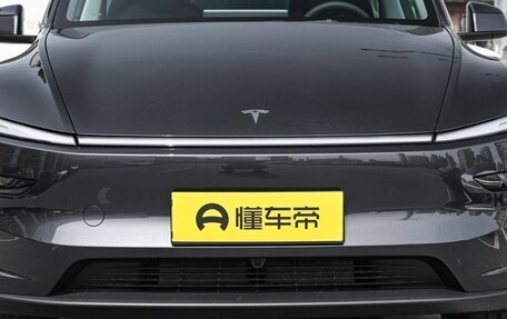Tesla Model Y I, 2025 год, 5 650 000 рублей, 10 фотография