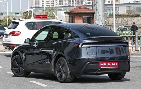 Tesla Model Y I, 2025 год, 5 650 000 рублей, 5 фотография