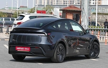 Tesla Model Y I, 2025 год, 5 650 000 рублей, 7 фотография