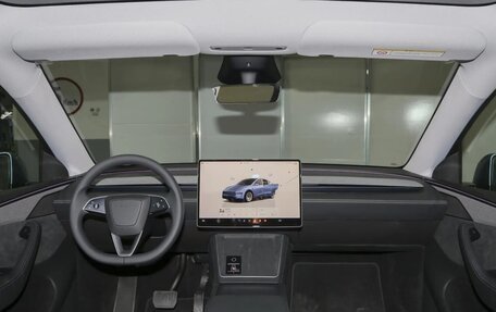 Tesla Model Y I, 2025 год, 5 650 000 рублей, 32 фотография
