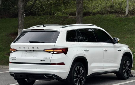 Skoda Kodiaq I, 2022 год, 3 278 950 рублей, 4 фотография
