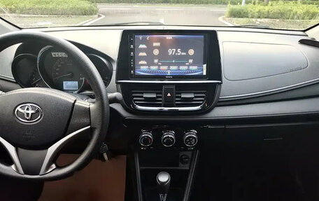 Toyota Vios III, 2022 год, 1 020 000 рублей, 14 фотография