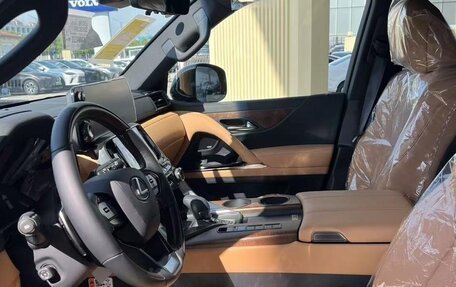 Lexus LX, 2024 год, 22 699 000 рублей, 11 фотография
