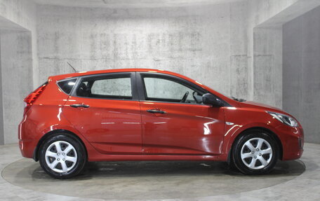 Hyundai Solaris II рестайлинг, 2012 год, 615 000 рублей, 4 фотография