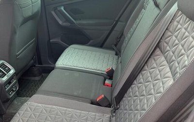 Volkswagen Tiguan II, 2021 год, 3 000 000 рублей, 1 фотография