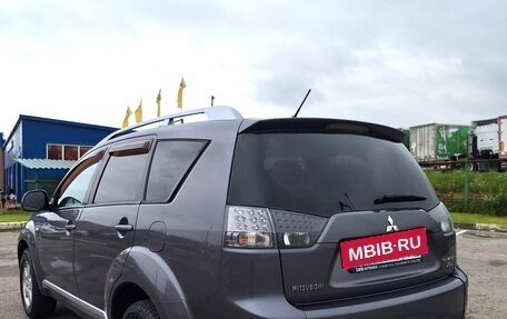Mitsubishi Outlander III рестайлинг 3, 2007 год, 1 090 000 рублей, 7 фотография