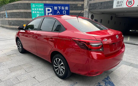 Toyota Vios III, 2022 год, 1 000 000 рублей, 3 фотография