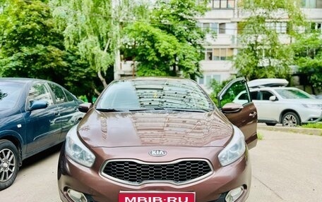 KIA cee'd III, 2013 год, 1 050 000 рублей, 1 фотография