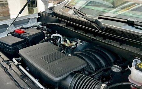 Cadillac Escalade V, 2024 год, 15 170 000 рублей, 18 фотография