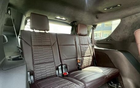Cadillac Escalade V, 2024 год, 15 170 000 рублей, 16 фотография