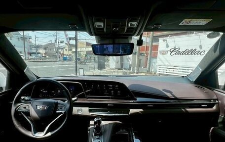 Cadillac Escalade V, 2024 год, 15 170 000 рублей, 9 фотография