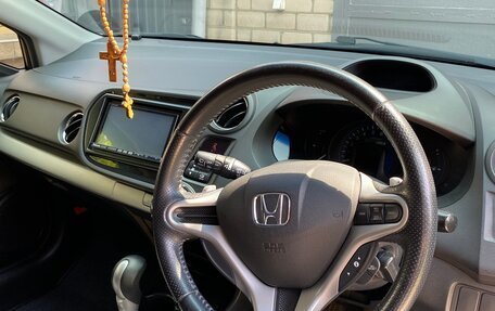 Honda Insight II рестайлинг, 2012 год, 1 220 000 рублей, 13 фотография
