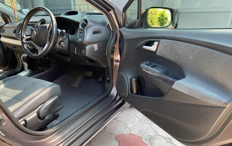 Honda Insight II рестайлинг, 2012 год, 1 220 000 рублей, 18 фотография