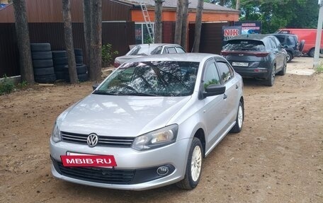 Volkswagen Polo VI (EU Market), 2012 год, 585 000 рублей, 4 фотография