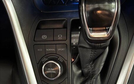 Toyota RAV4, 2020 год, 3 400 000 рублей, 21 фотография