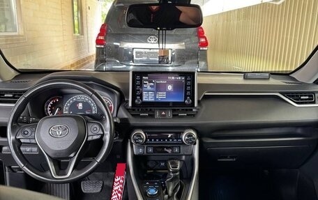 Toyota RAV4, 2020 год, 3 400 000 рублей, 20 фотография