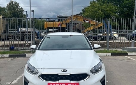 KIA cee'd III, 2018 год, 1 600 000 рублей, 2 фотография