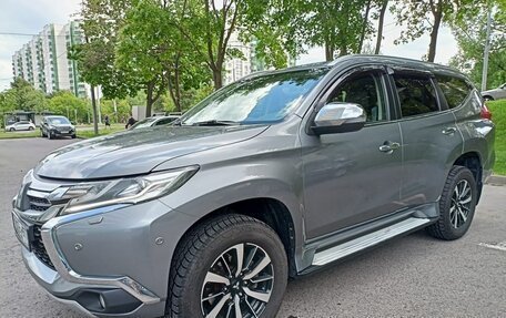 Mitsubishi Pajero Sport III рестайлинг, 2017 год, 3 100 000 рублей, 2 фотография